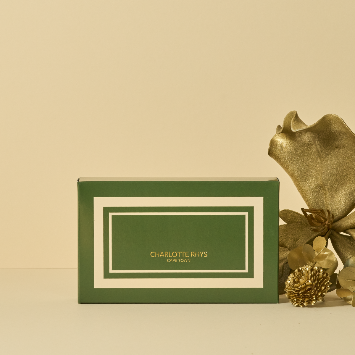 THE MERRY LITTLE SET