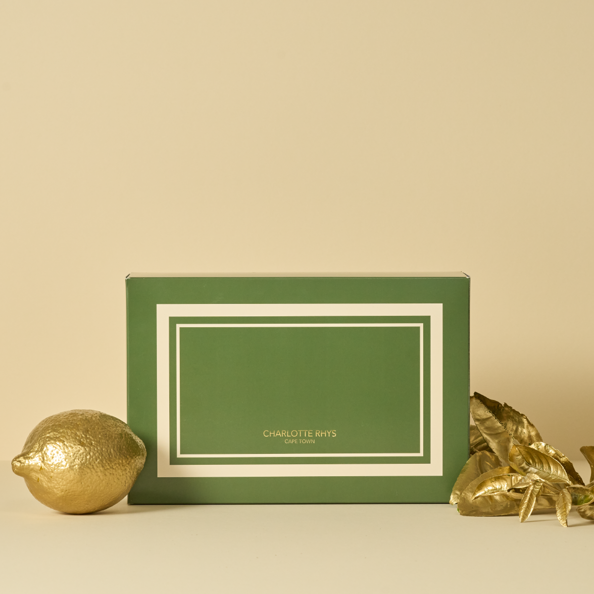 THE SEASON TO SPARKLE